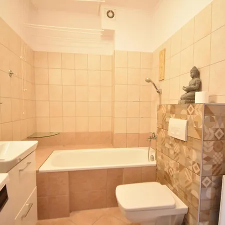 City Dwor Apartament Apartment